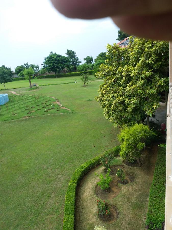 Villa Aravali Hill View Estate Gurgaon Exterior foto
